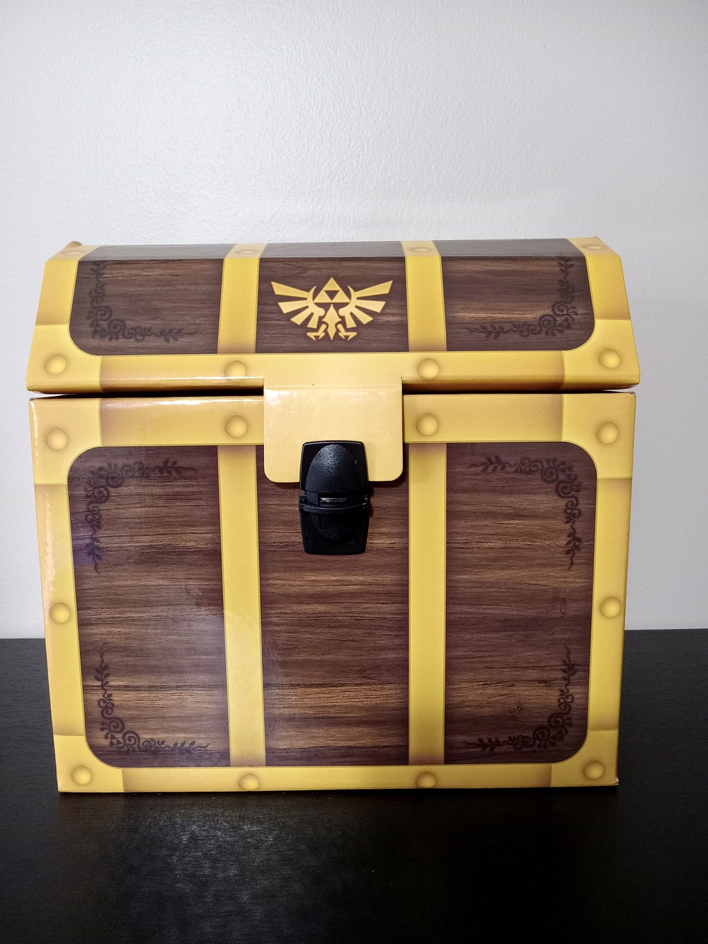 The Legend of Zelda: Legendary Edition Manga Box Set Treasure Chest Hardcover